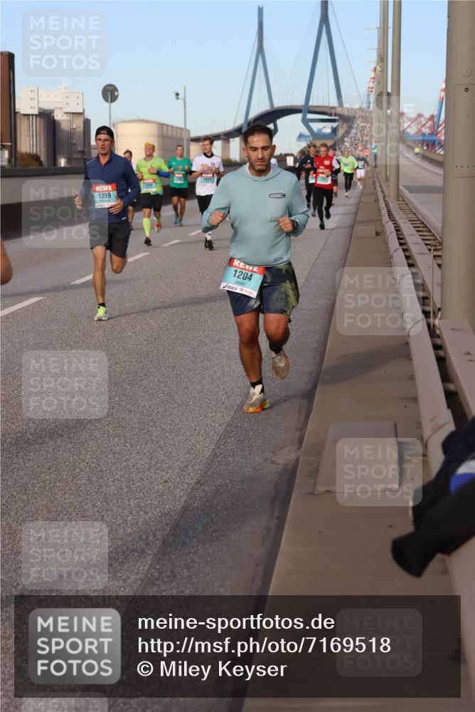 03.10.2024 - Köhlbrandbrückenlauf Miley Keyser http://msf.ph/oto/7169518 03.10.2024 09:44:15 Position 3 1399, 1056, 1204 meine-sportfotos.de