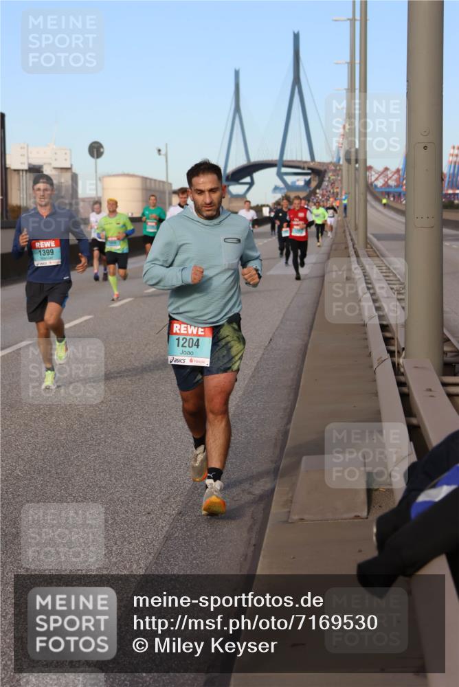 03.10.2024 - Köhlbrandbrückenlauf Miley Keyser http://msf.ph/oto/7169530 03.10.2024 09:44:16 Position 3 1399, 1204 meine-sportfotos.de