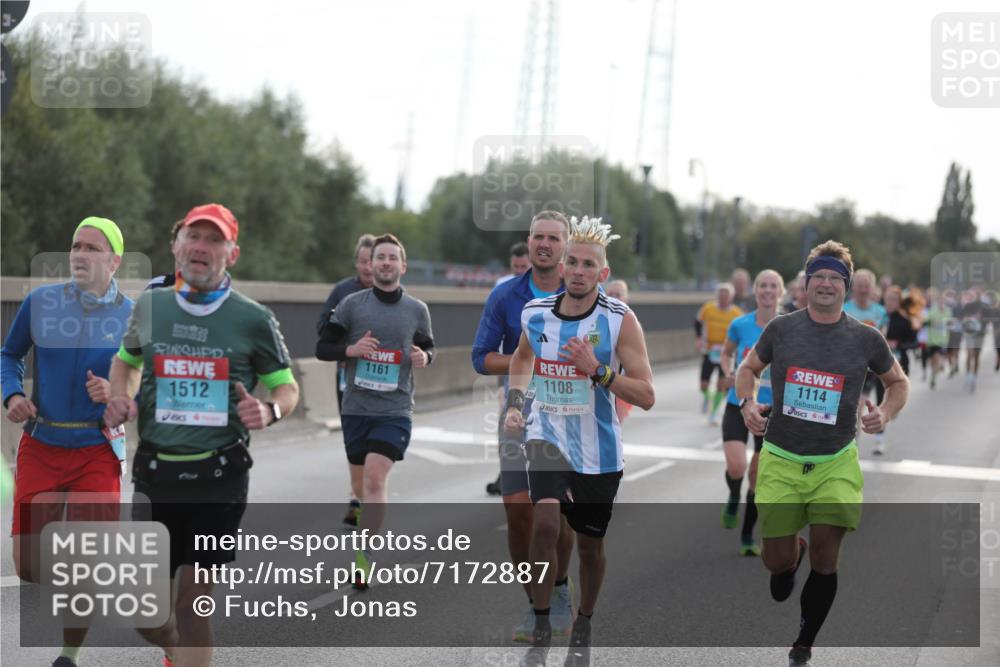 03.10.2024 - Köhlbrandbrückenlauf Fuchs,  Jonas http://msf.ph/oto/7172887 03.10.2024 09:12:34 Position 3 1512, 1161, 1108, 1114 meine-sportfotos.de