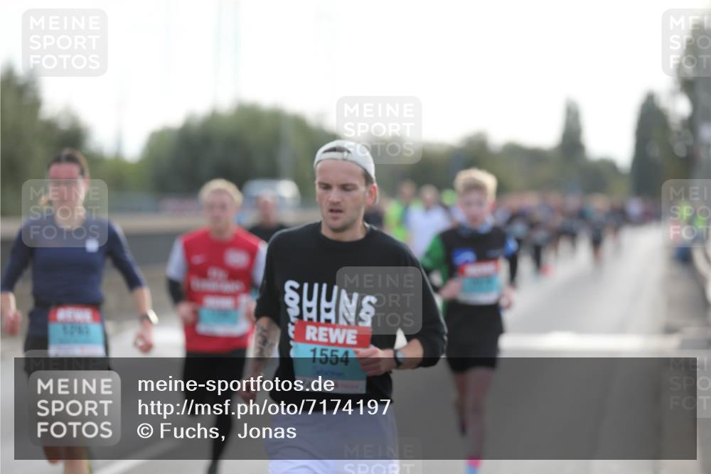 03.10.2024 - Köhlbrandbrückenlauf Fuchs,  Jonas http://msf.ph/oto/7174197 03.10.2024 09:13:17 Position 3 1554 meine-sportfotos.de
