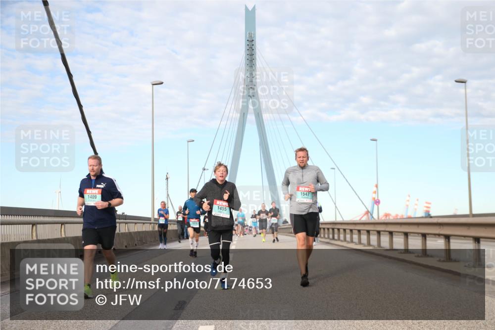 03.10.2024 - Köhlbrandbrückenlauf Jannik Wohlers http://msf.ph/oto/7174653 03.10.2024 09:42:43 Position 2 1409, 1455, 1547 meine-sportfotos.de