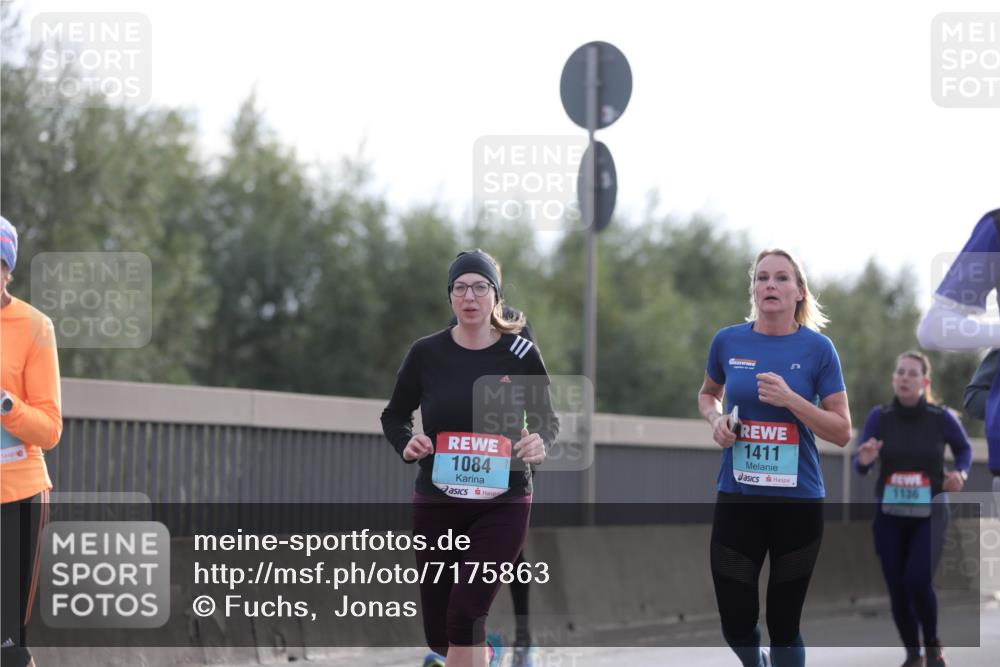 03.10.2024 - Köhlbrandbrückenlauf Fuchs,  Jonas http://msf.ph/oto/7175863 03.10.2024 09:14:07 Position 3 1084, 1411, 2, 1136 meine-sportfotos.de