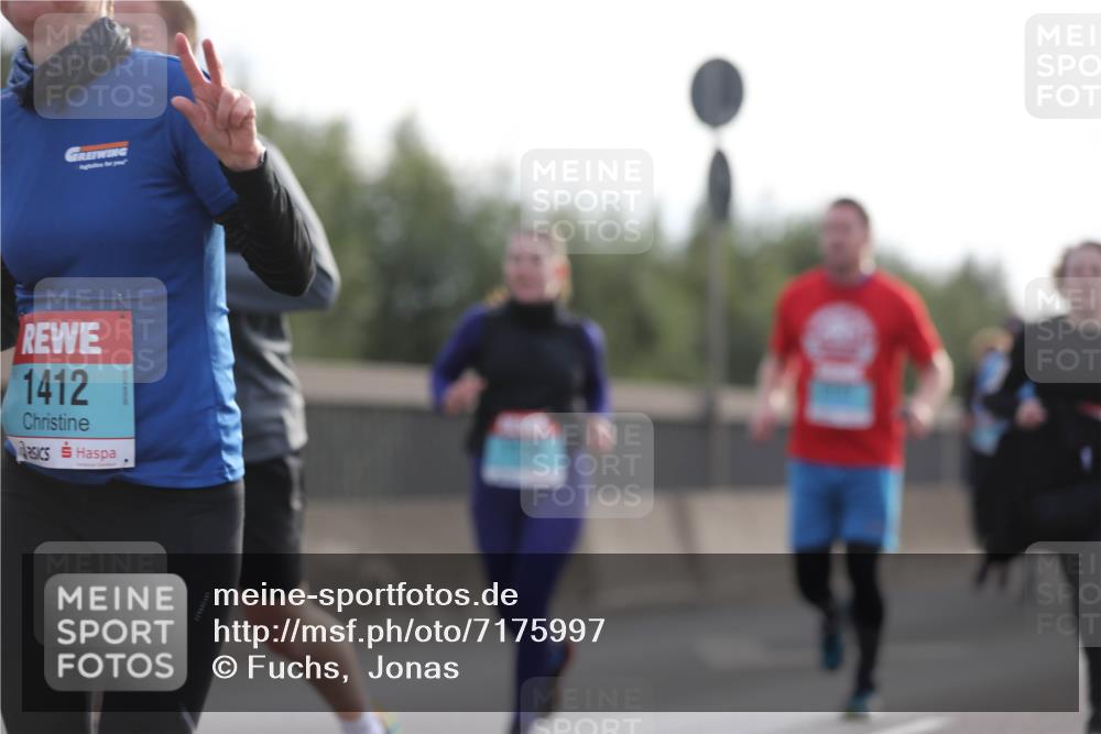 03.10.2024 - Köhlbrandbrückenlauf Fuchs,  Jonas http://msf.ph/oto/7175997 03.10.2024 09:14:10 Position 3 1412 meine-sportfotos.de