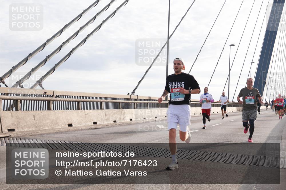 03.10.2024 - Köhlbrandbrückenlauf Matties Gatica Varas http://msf.ph/oto/7176423 03.10.2024 09:23:13 Position 2 1554, 1416 meine-sportfotos.de