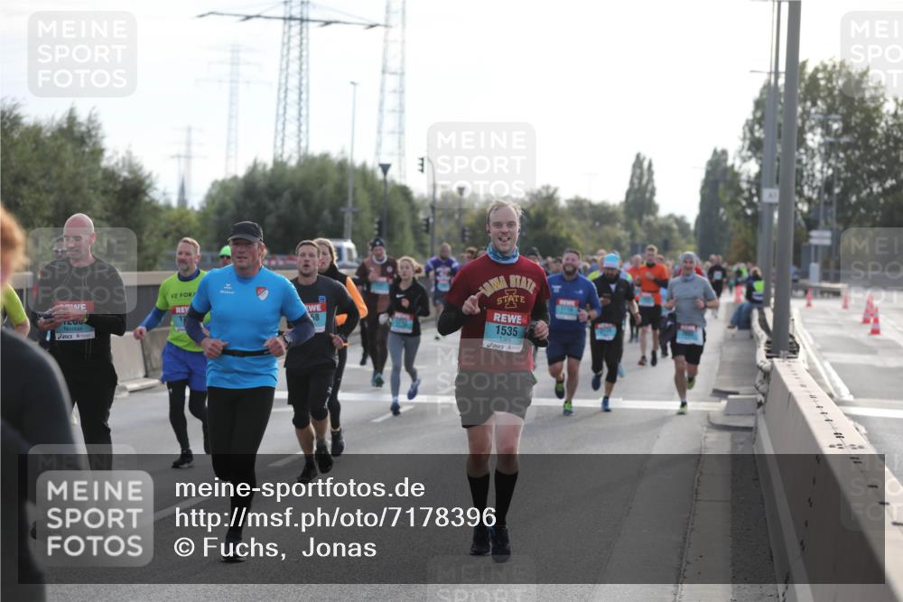 03.10.2024 - Köhlbrandbrückenlauf Fuchs,  Jonas http://msf.ph/oto/7178396 03.10.2024 09:15:10 Position 3 4, 58, 1170, 2, 1535 meine-sportfotos.de