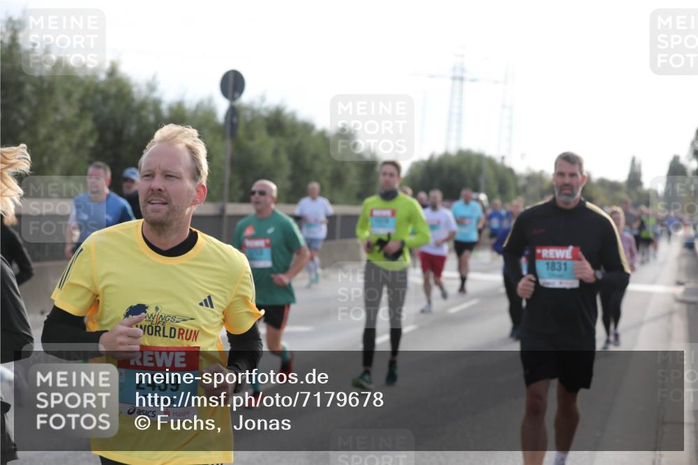 03.10.2024 - Köhlbrandbrückenlauf Fuchs,  Jonas http://msf.ph/oto/7179678 03.10.2024 09:15:35 Position 3 2439, 1831 meine-sportfotos.de