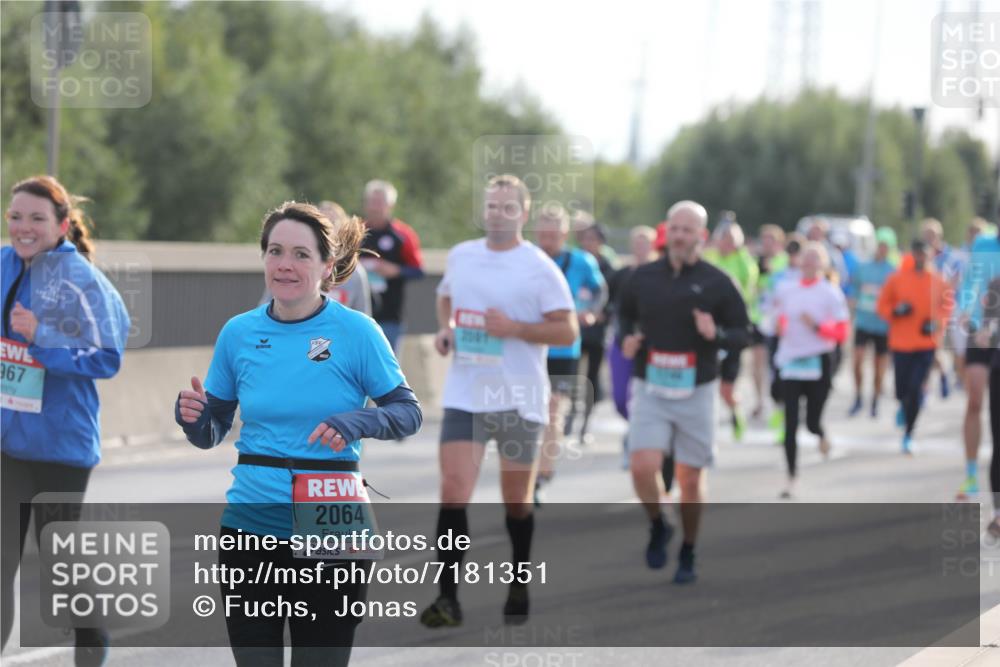 03.10.2024 - Köhlbrandbrückenlauf Fuchs,  Jonas http://msf.ph/oto/7181351 03.10.2024 09:17:13 Position 3 967, 2064 meine-sportfotos.de