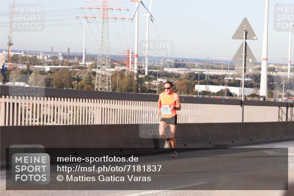 03.10.2024 - Köhlbrandbrückenlauf Matties Gatica Varas http://msf.ph/oto/7181837 03.10.2024 09:24:55 Position 2 3735 meine-sportfotos.de