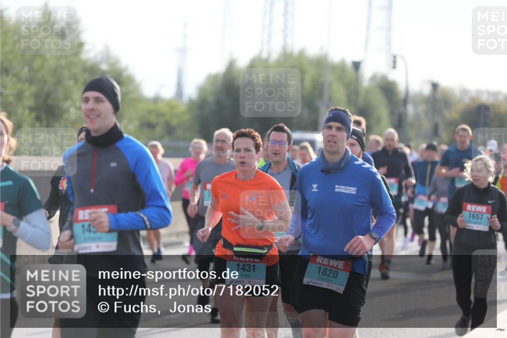 03.10.2024 - Köhlbrandbrückenlauf Fuchs,  Jonas http://msf.ph/oto/7182052 03.10.2024 09:17:25 Position 3 145, 1431, 1820, 1657 meine-sportfotos.de