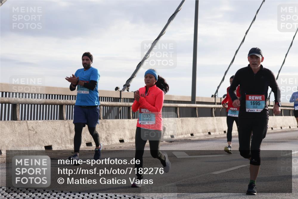 03.10.2024 - Köhlbrandbrückenlauf Matties Gatica Varas http://msf.ph/oto/7182276 03.10.2024 09:25:02 Position 2 1400, 1333, 1504, 1695 meine-sportfotos.de