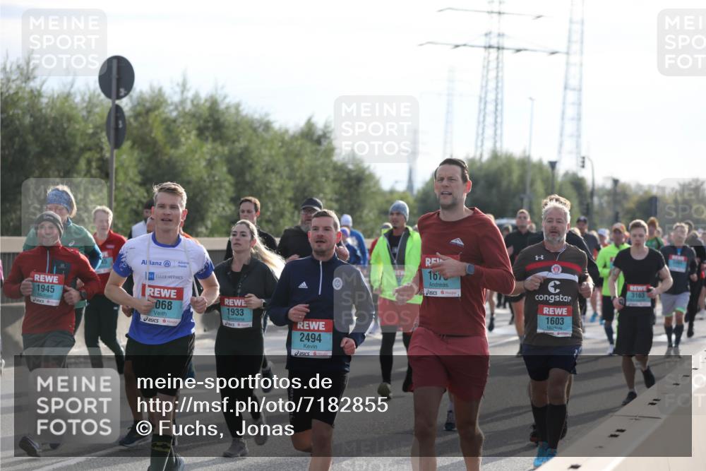 03.10.2024 - Köhlbrandbrückenlauf Fuchs,  Jonas http://msf.ph/oto/7182855 03.10.2024 09:17:41 Position 3 1945, 068, 1933, 2494, 167, 1603, 3163 meine-sportfotos.de