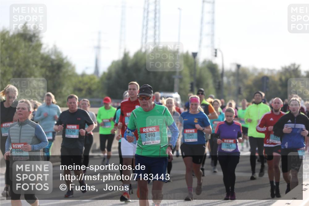 03.10.2024 - Köhlbrandbrückenlauf Fuchs,  Jonas http://msf.ph/oto/7183443 03.10.2024 09:18:06 Position 3 12, 2498, 1290, 2493, 2041, 190, 1821 meine-sportfotos.de