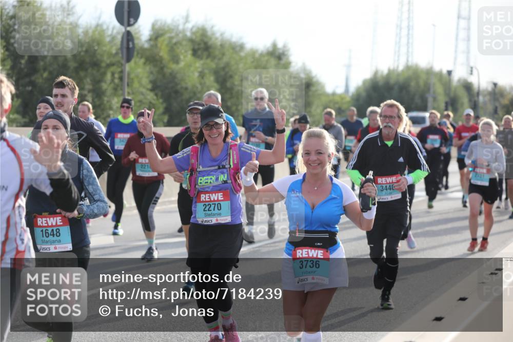 03.10.2024 - Köhlbrandbrückenlauf Fuchs,  Jonas http://msf.ph/oto/7184239 03.10.2024 09:18:43 Position 3 1648, 221, 2270, 3736, 3440, 2751 meine-sportfotos.de
