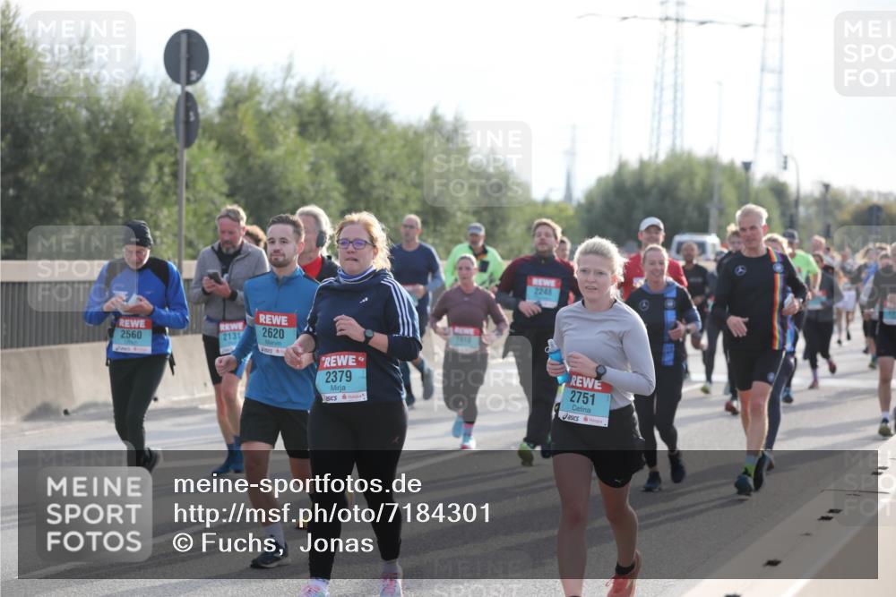 03.10.2024 - Köhlbrandbrückenlauf Fuchs,  Jonas http://msf.ph/oto/7184301 03.10.2024 09:18:46 Position 3 2560, 2131, 2620, 2379, 2248, 2751 meine-sportfotos.de
