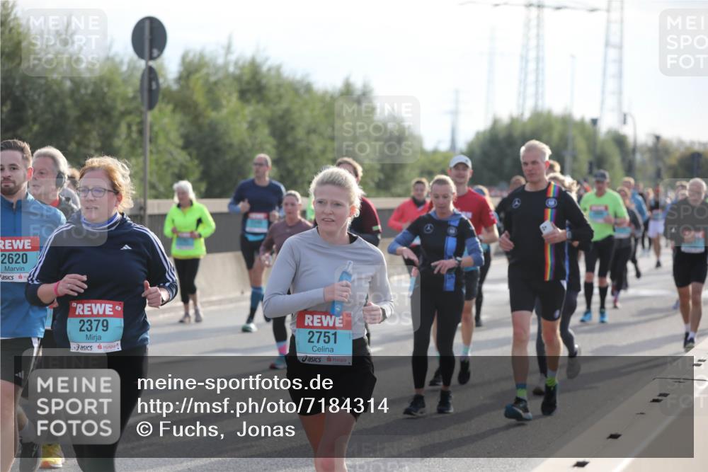 03.10.2024 - Köhlbrandbrückenlauf Fuchs,  Jonas http://msf.ph/oto/7184314 03.10.2024 09:18:47 Position 3 2620, 2379, 4, 2751 meine-sportfotos.de