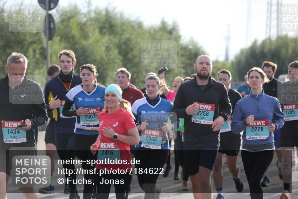 03.10.2024 - Köhlbrandbrückenlauf Fuchs,  Jonas http://msf.ph/oto/7184622 03.10.2024 09:19:06 Position 3 1434, 2007, 2258, 2228, 1295, 2416, 2008 meine-sportfotos.de