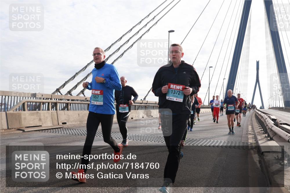 03.10.2024 - Köhlbrandbrückenlauf Matties Gatica Varas http://msf.ph/oto/7184760 03.10.2024 09:25:38 Position 2 1557, 1062, 1372, 1613 meine-sportfotos.de
