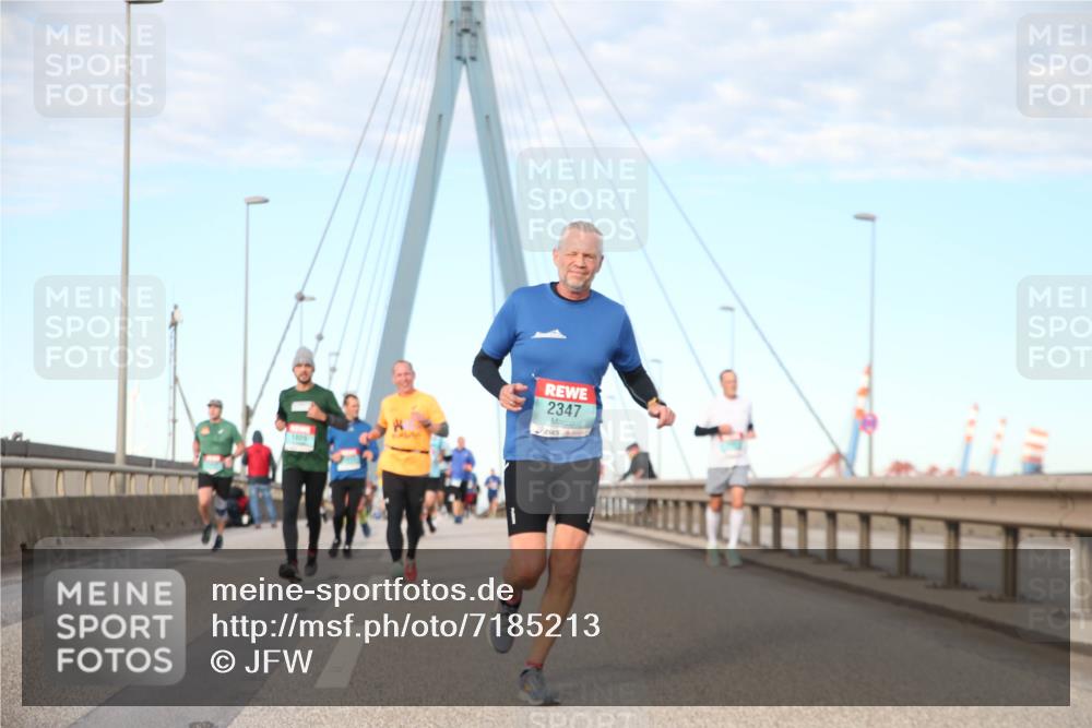 03.10.2024 - Köhlbrandbrückenlauf Jannik Wohlers http://msf.ph/oto/7185213 03.10.2024 09:43:59 Position 2 2347 meine-sportfotos.de