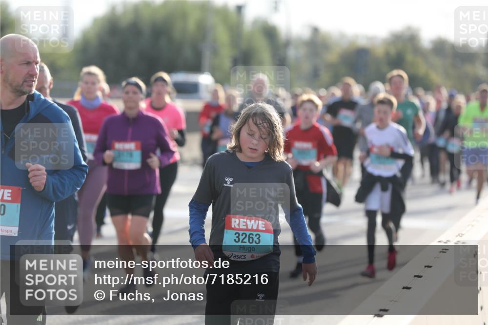 03.10.2024 - Köhlbrandbrückenlauf Fuchs,  Jonas http://msf.ph/oto/7185216 03.10.2024 09:20:06 Position 3 0, 3263 meine-sportfotos.de