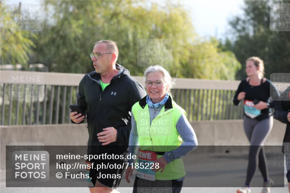 03.10.2024 - Köhlbrandbrückenlauf Fuchs,  Jonas http://msf.ph/oto/7185228 03.10.2024 09:20:08 Position 3 3043 meine-sportfotos.de