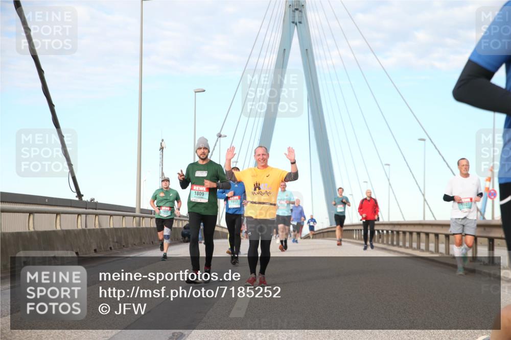 03.10.2024 - Köhlbrandbrückenlauf Jannik Wohlers http://msf.ph/oto/7185252 03.10.2024 09:44:00 Position 2 1497, 1809, 1917 meine-sportfotos.de