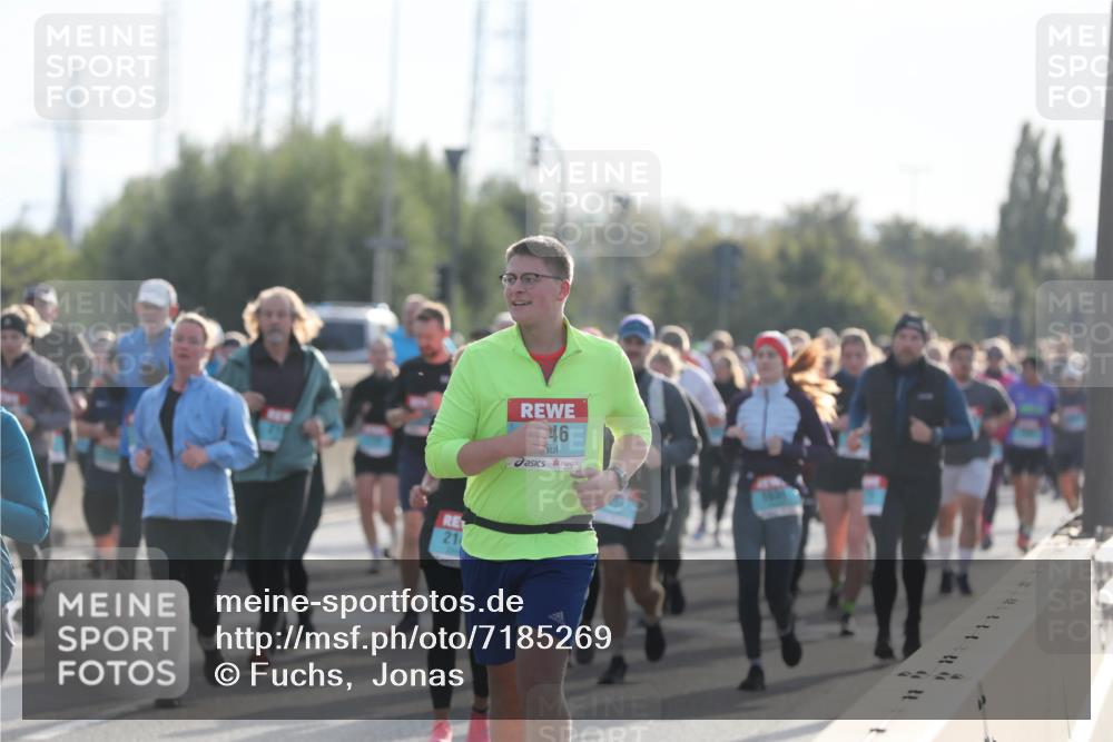 03.10.2024 - Köhlbrandbrückenlauf Fuchs,  Jonas http://msf.ph/oto/7185269 03.10.2024 09:20:15 Position 3 46 meine-sportfotos.de