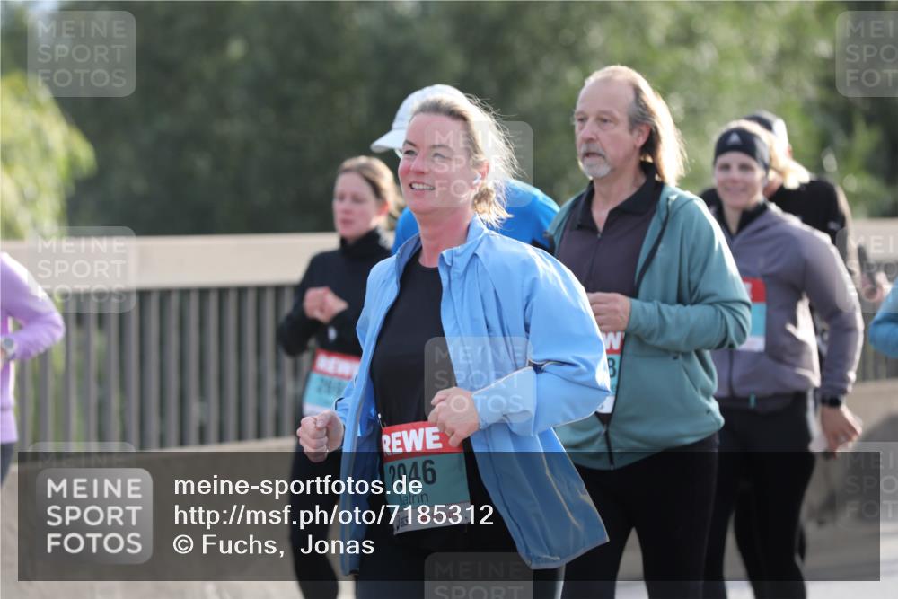 03.10.2024 - Köhlbrandbrückenlauf Fuchs,  Jonas http://msf.ph/oto/7185312 03.10.2024 09:20:22 Position 3 2946 meine-sportfotos.de