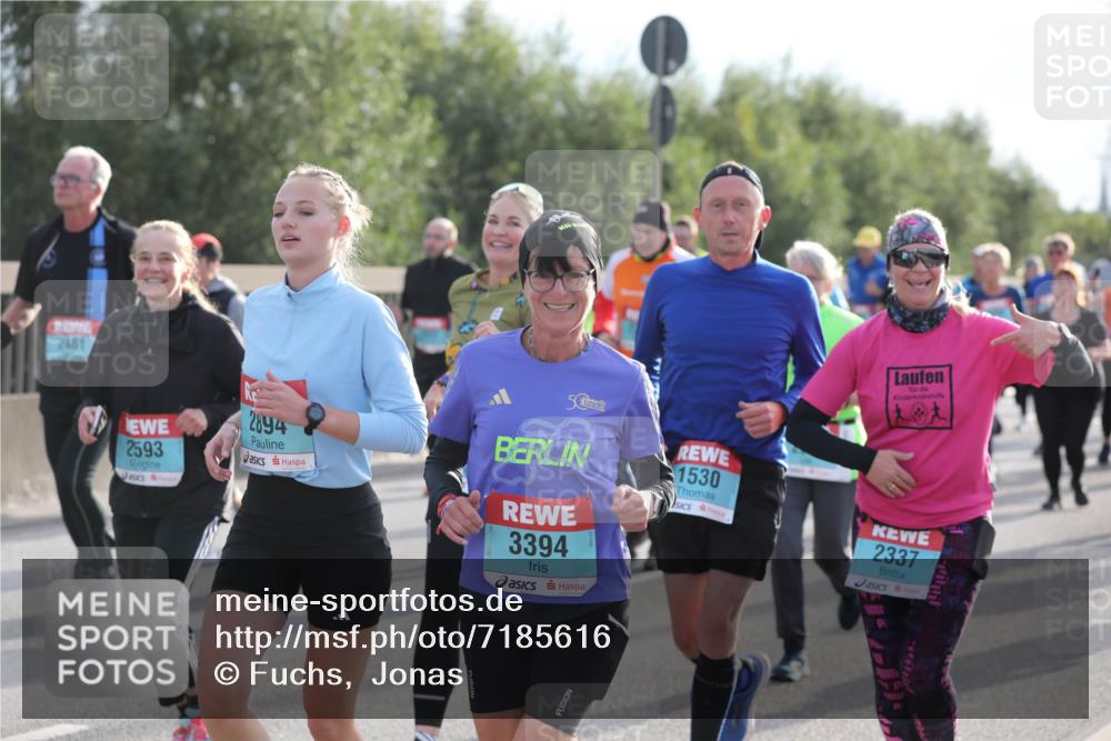 03.10.2024 - Köhlbrandbrückenlauf Fuchs,  Jonas http://msf.ph/oto/7185616 03.10.2024 09:20:30 Position 3 2481, 2593, 2894, 5, 3394, 1530, 2337 meine-sportfotos.de
