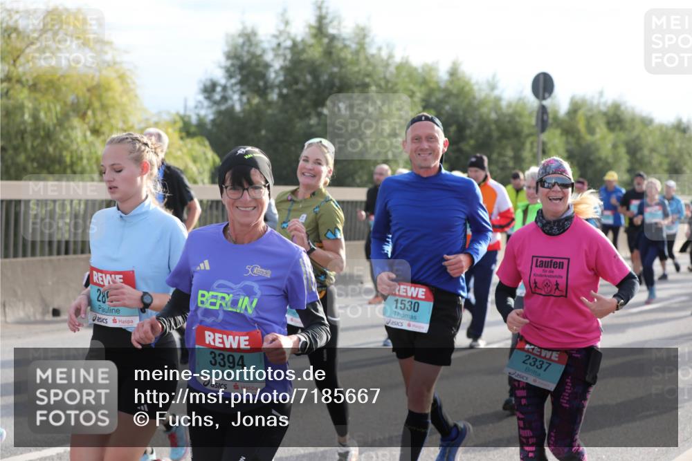 03.10.2024 - Köhlbrandbrückenlauf Fuchs,  Jonas http://msf.ph/oto/7185667 03.10.2024 09:20:31 Position 3 28, 5, 3394, 1530, 2337, 1, 101 meine-sportfotos.de