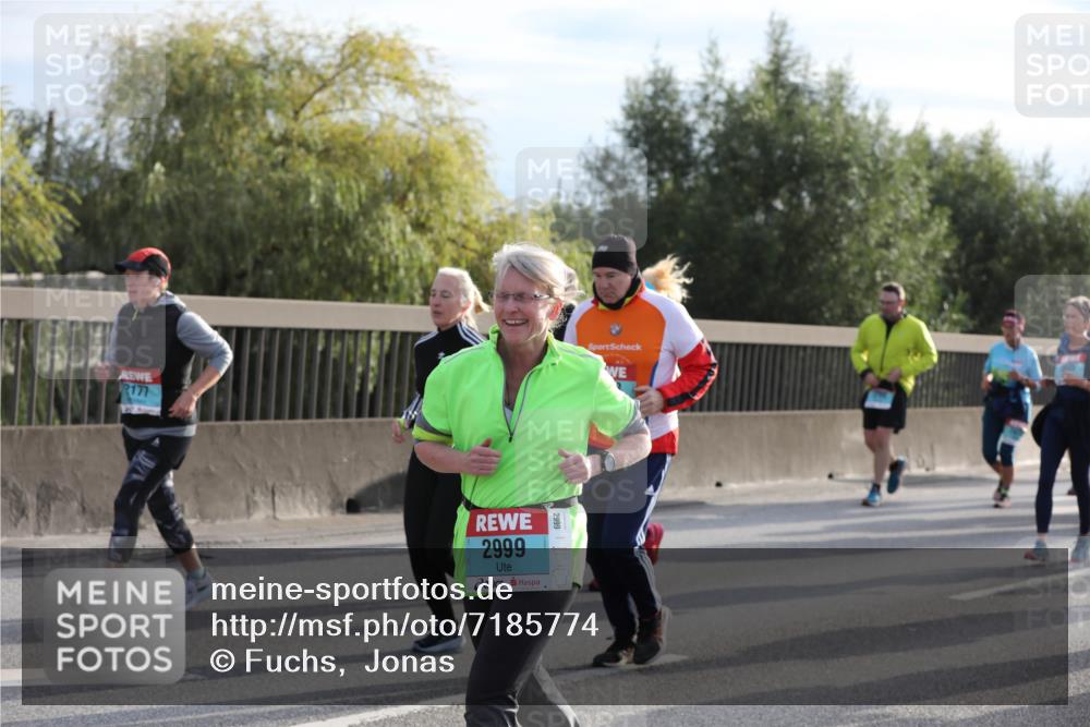 03.10.2024 - Köhlbrandbrückenlauf Fuchs,  Jonas http://msf.ph/oto/7185774 03.10.2024 09:20:32 Position 3 2177, 2999 meine-sportfotos.de