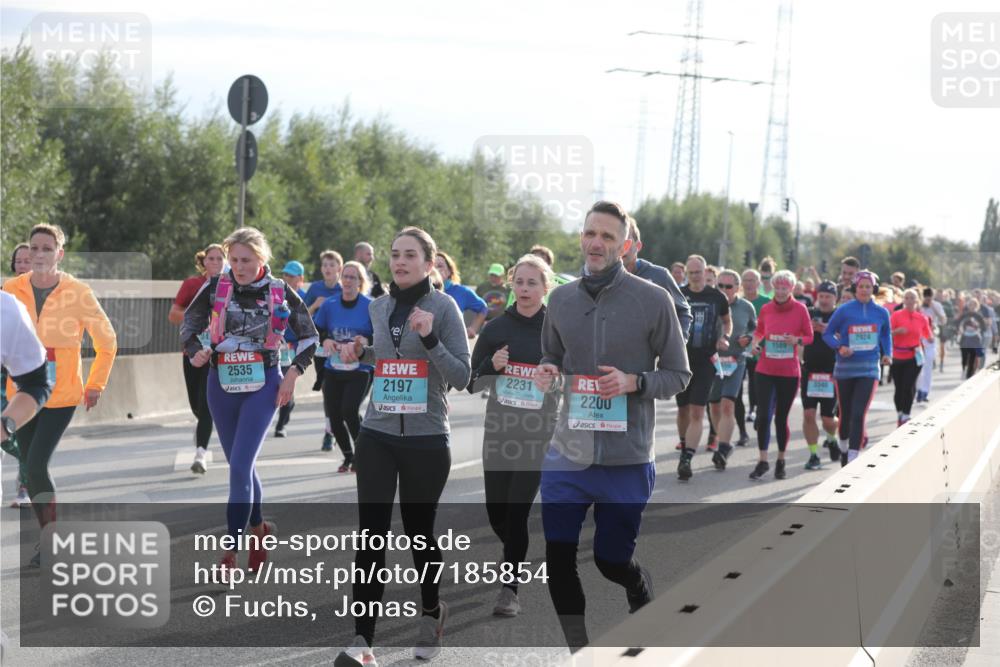 03.10.2024 - Köhlbrandbrückenlauf Fuchs,  Jonas http://msf.ph/oto/7185854 03.10.2024 09:20:38 Position 3 2535, 2197, 2231, 2200, 2924, 1589, 3340 meine-sportfotos.de