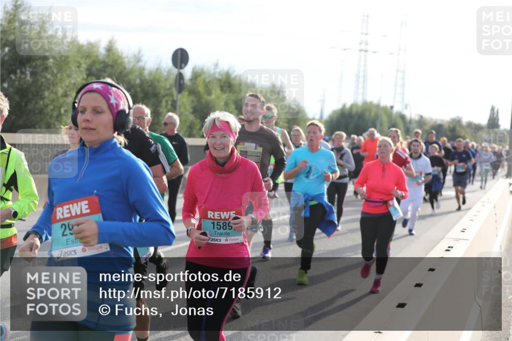 03.10.2024 - Köhlbrandbrückenlauf Fuchs,  Jonas http://msf.ph/oto/7185912 03.10.2024 09:20:44 Position 3 26, 1589 meine-sportfotos.de