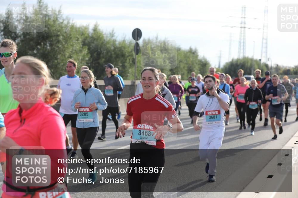 03.10.2024 - Köhlbrandbrückenlauf Fuchs,  Jonas http://msf.ph/oto/7185967 03.10.2024 09:20:47 Position 3 3205, 3463, 3681 meine-sportfotos.de