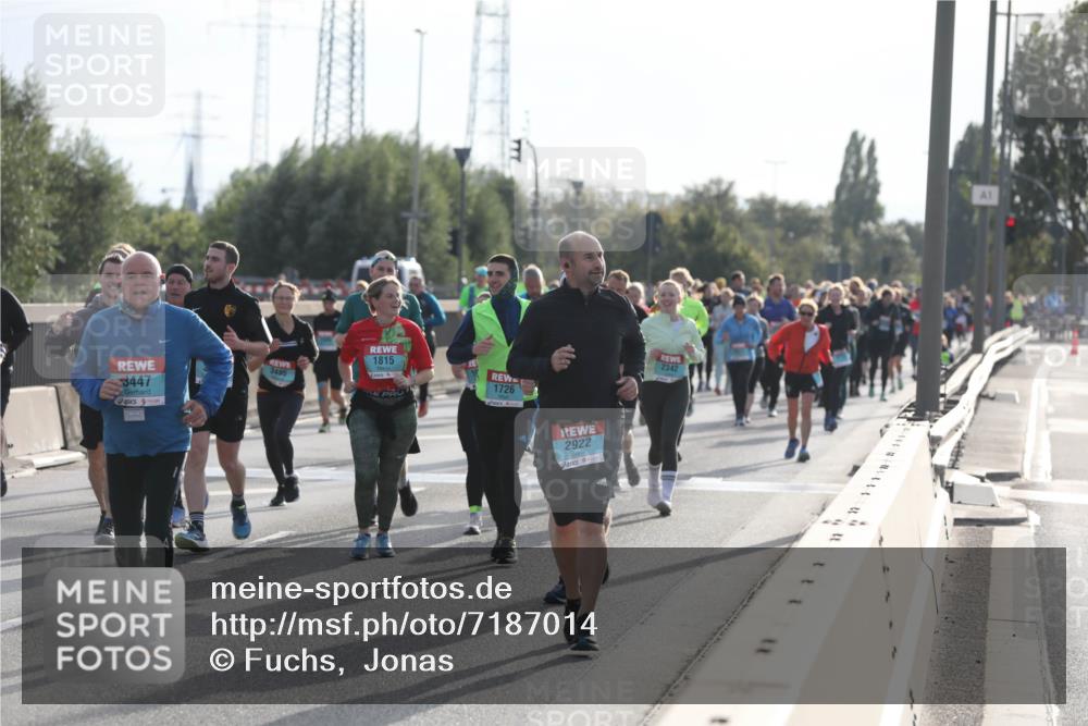 03.10.2024 - Köhlbrandbrückenlauf Fuchs,  Jonas http://msf.ph/oto/7187014 03.10.2024 09:21:25 Position 3 1815, 3495, 3447, 1726, 2922, 2342 meine-sportfotos.de