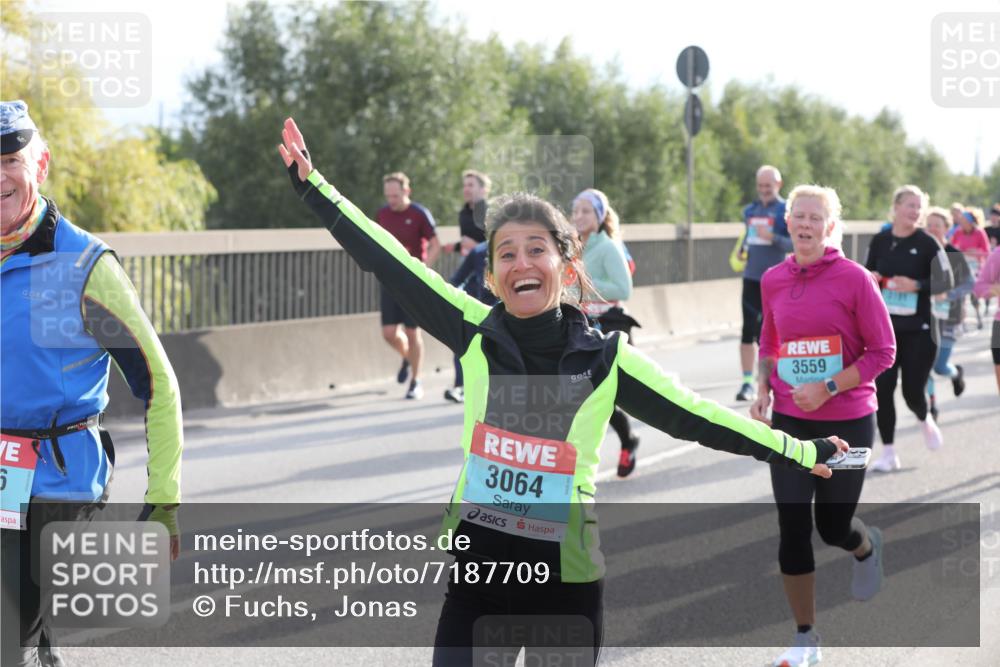 03.10.2024 - Köhlbrandbrückenlauf Fuchs,  Jonas http://msf.ph/oto/7187709 03.10.2024 09:22:40 Position 3 3559, 61, 3064 meine-sportfotos.de