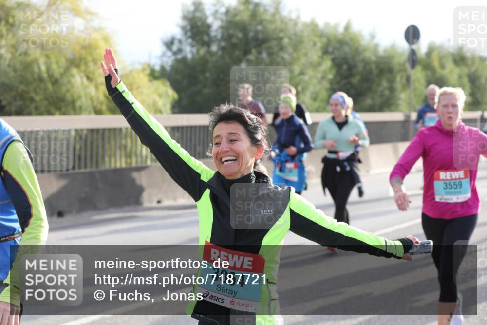 03.10.2024 - Köhlbrandbrückenlauf Fuchs,  Jonas http://msf.ph/oto/7187721 03.10.2024 09:22:41 Position 3 3064, 3559 meine-sportfotos.de