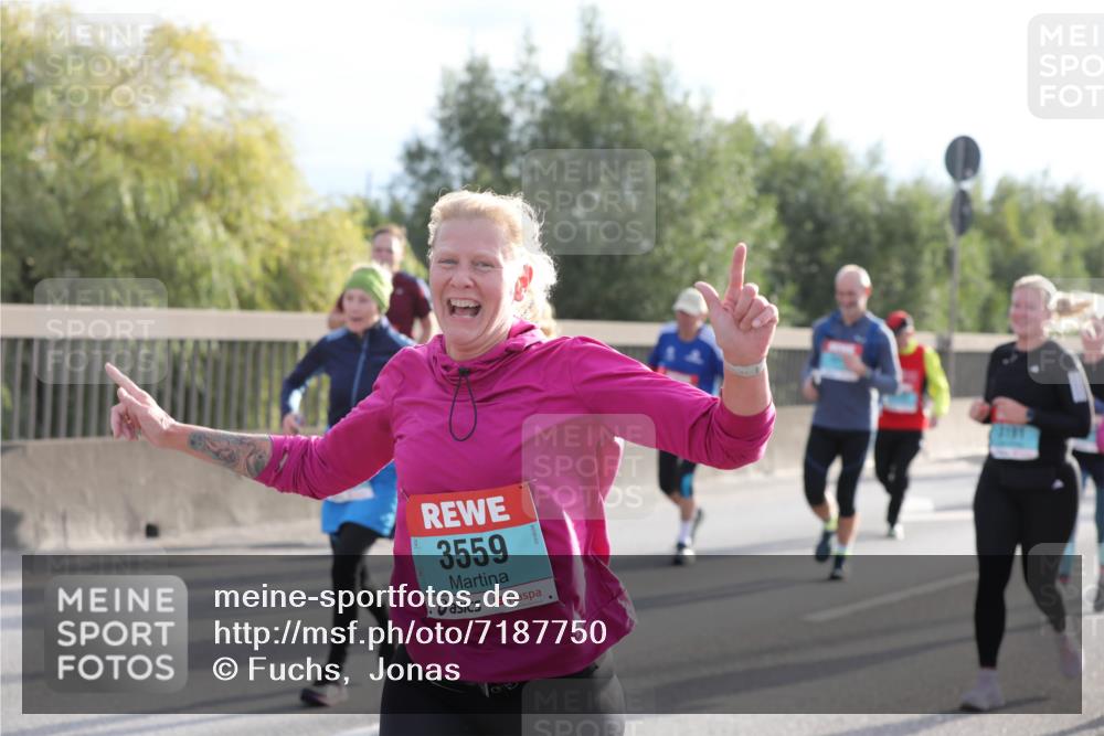03.10.2024 - Köhlbrandbrückenlauf Fuchs,  Jonas http://msf.ph/oto/7187750 03.10.2024 09:22:42 Position 3 3559 meine-sportfotos.de