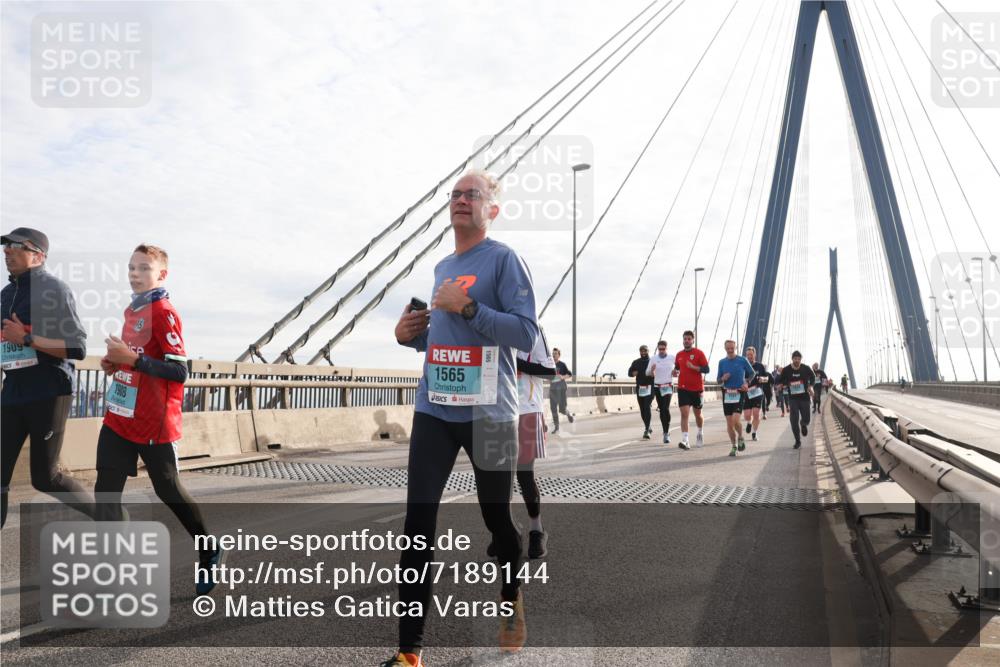 03.10.2024 - Köhlbrandbrückenlauf Matties Gatica Varas http://msf.ph/oto/7189144 03.10.2024 09:26:42 Position 2 1909, 1565 meine-sportfotos.de