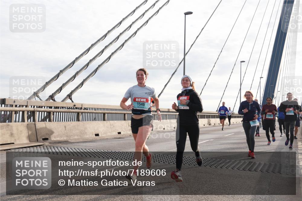03.10.2024 - Köhlbrandbrückenlauf Matties Gatica Varas http://msf.ph/oto/7189606 03.10.2024 09:26:48 Position 2 1546, 1654, 1298, 151 meine-sportfotos.de