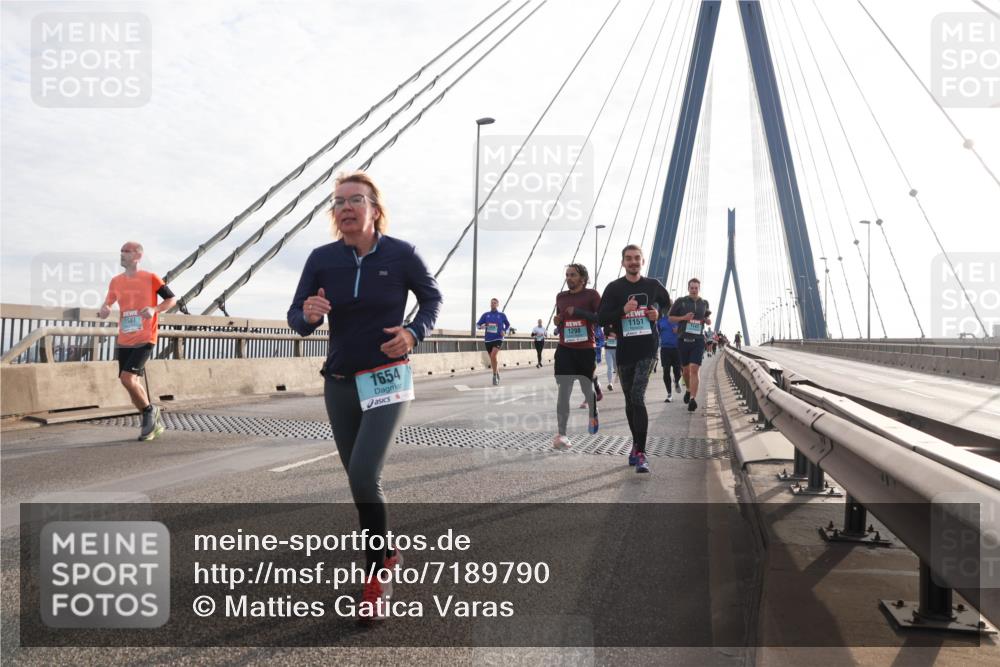03.10.2024 - Köhlbrandbrückenlauf Matties Gatica Varas http://msf.ph/oto/7189790 03.10.2024 09:26:50 Position 2 1654, 1151, 1298 meine-sportfotos.de