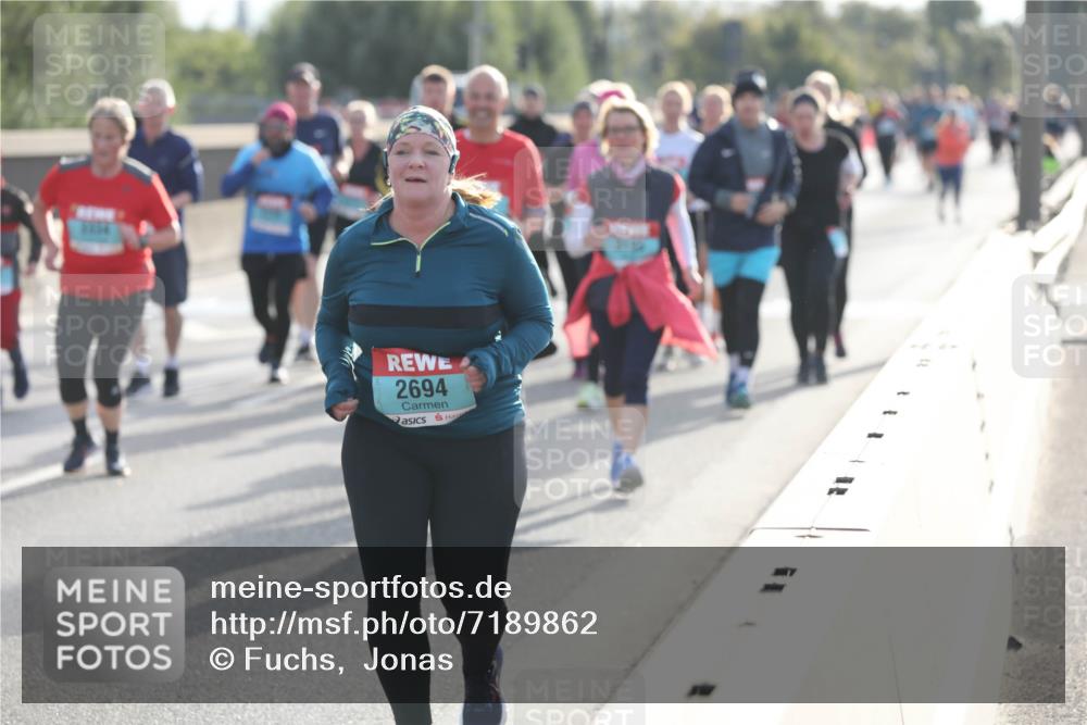 03.10.2024 - Köhlbrandbrückenlauf Fuchs,  Jonas http://msf.ph/oto/7189862 03.10.2024 09:23:40 Position 3 2694 meine-sportfotos.de