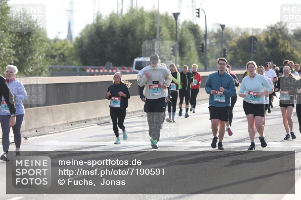 03.10.2024 - Köhlbrandbrückenlauf Fuchs,  Jonas http://msf.ph/oto/7190591 03.10.2024 09:24:01 Position 3 34, 3538, 3214, 2690, 2714, 3278 meine-sportfotos.de