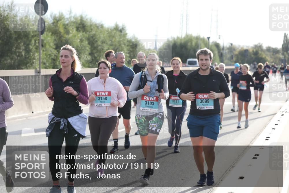 03.10.2024 - Köhlbrandbrückenlauf Fuchs,  Jonas http://msf.ph/oto/7191119 03.10.2024 09:24:24 Position 3 3158, 3131, 3103, 3099 meine-sportfotos.de