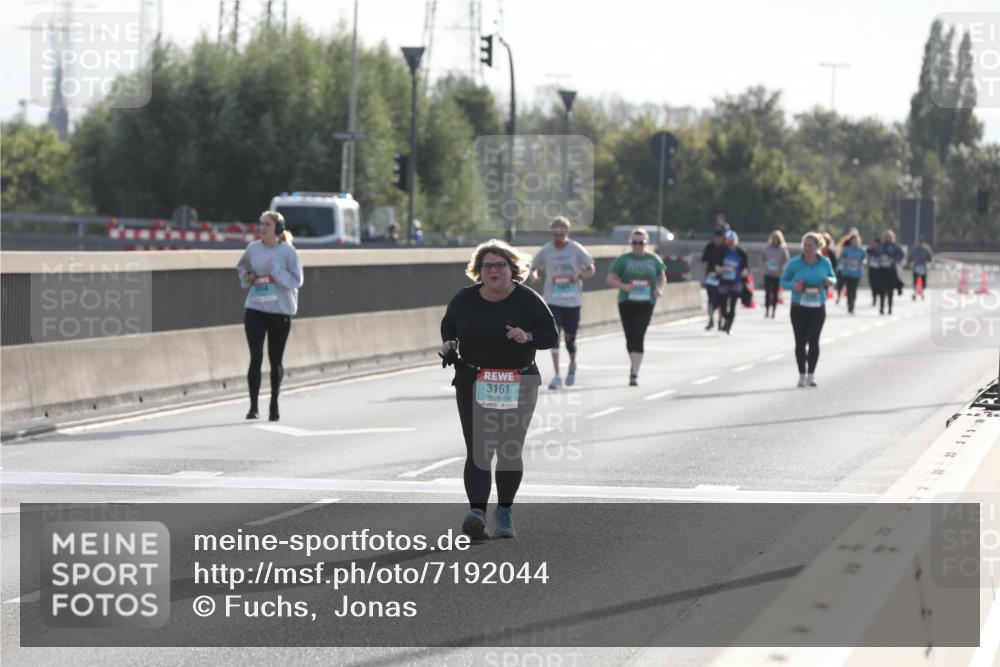 03.10.2024 - Köhlbrandbrückenlauf Fuchs,  Jonas http://msf.ph/oto/7192044 03.10.2024 09:25:14 Position 3 3161 meine-sportfotos.de