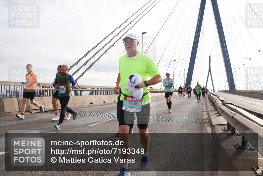 03.10.2024 - Köhlbrandbrückenlauf Matties Gatica Varas http://msf.ph/oto/7193349 03.10.2024 09:27:41 Position 2 1886, 1776 meine-sportfotos.de