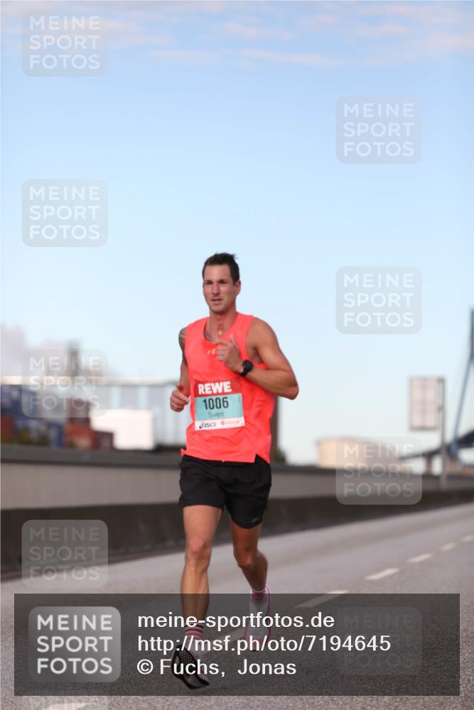 03.10.2024 - Köhlbrandbrückenlauf Fuchs,  Jonas http://msf.ph/oto/7194645 03.10.2024 09:34:18 Position 3 1006 meine-sportfotos.de