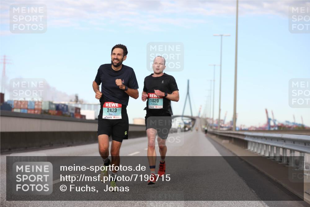 03.10.2024 - Köhlbrandbrückenlauf Fuchs,  Jonas http://msf.ph/oto/7196715 03.10.2024 09:35:22 Position 3 2423, 1020 meine-sportfotos.de