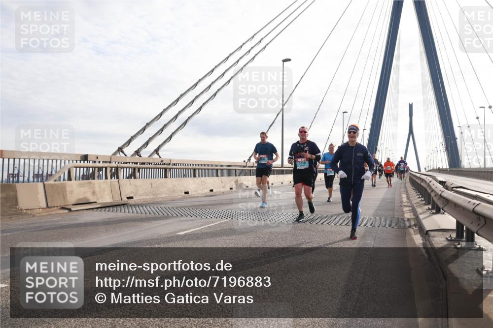 03.10.2024 - Köhlbrandbrückenlauf Matties Gatica Varas http://msf.ph/oto/7196883 03.10.2024 09:28:34 Position 2 1610 meine-sportfotos.de