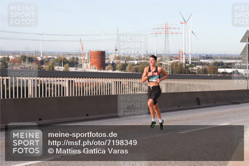 03.10.2024 - Köhlbrandbrückenlauf Matties Gatica Varas http://msf.ph/oto/7198349 03.10.2024 09:29:06 Position 2 1047 meine-sportfotos.de