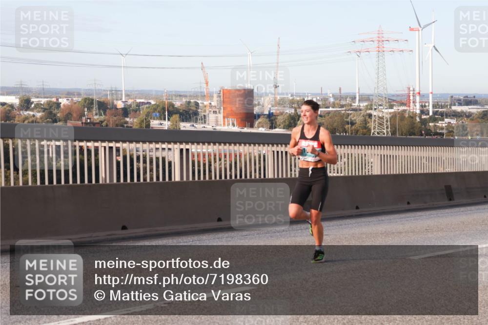 03.10.2024 - Köhlbrandbrückenlauf Matties Gatica Varas http://msf.ph/oto/7198360 03.10.2024 09:29:06 Position 2  meine-sportfotos.de